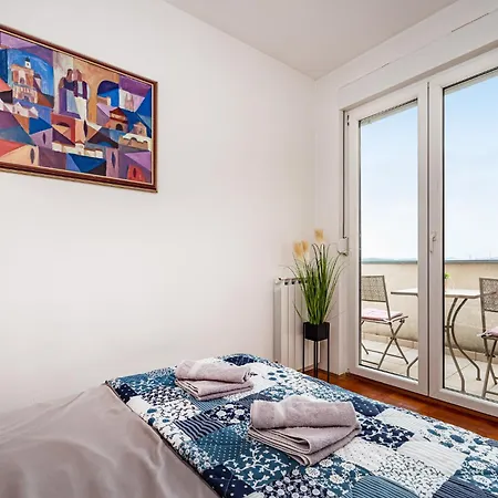 Topapartment Sunset & Seaview Apartment